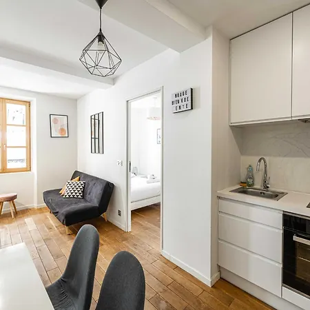 Cozy Renovated T2 - Rue Meynadier Center - 1br 4p